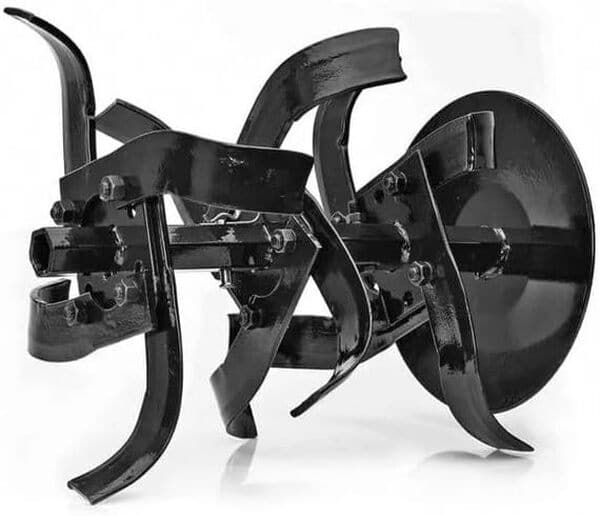 Motoculteur à essence Machine Revolution avec 7 CV de puissance, vitesse de rotation 3600 tr/mn, essence 95, capacité du réservoir 3,6 L