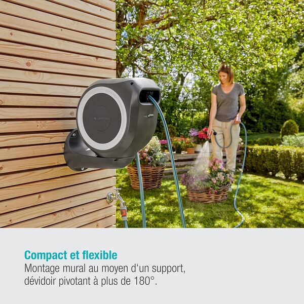 Gardena Enrouleur de tuyau Mural RollUp S (blanc) – Longueur 15m – Ø13mm – Garantie 5 ans – Dévidoir pivotant à 180° – Kit complet avec lance, raccord, tuyau Gardena et support mural inclus (18602-20)