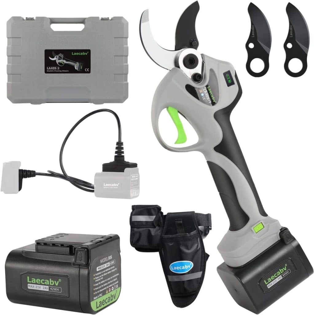 Test du sécateur électrique Laecabv LA40S1GYBK : puissance de coupe 40 mm