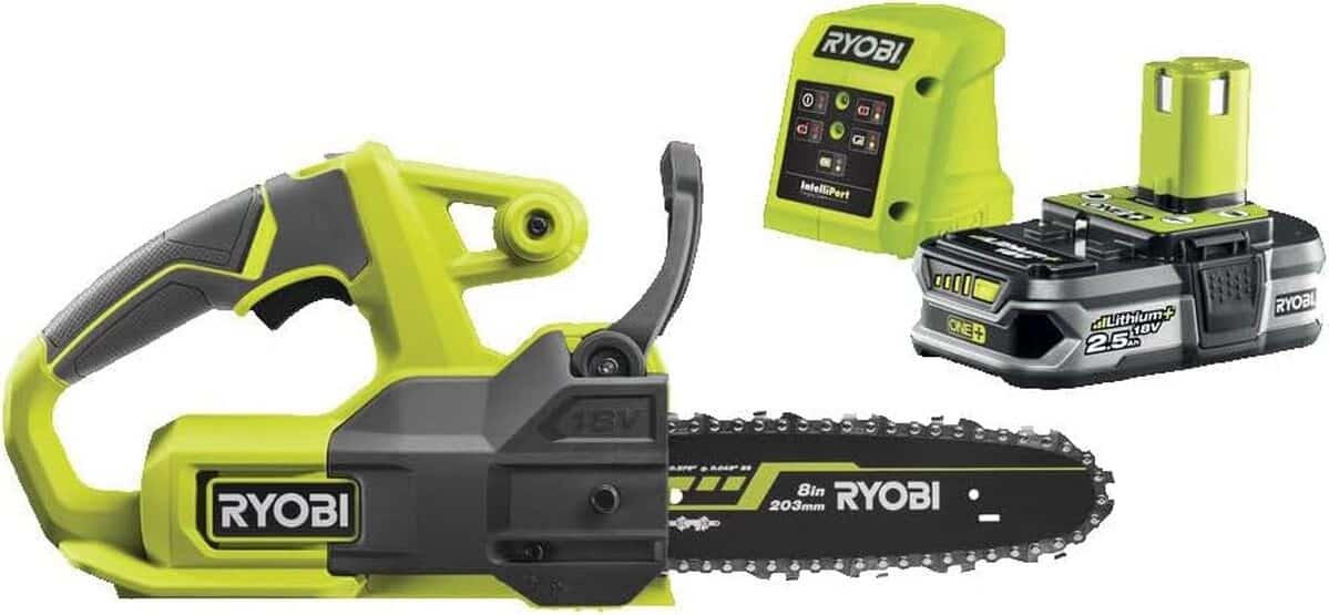 Test de la tronçonneuse Ryobi RY18CS20A-125 : compacte et efficace