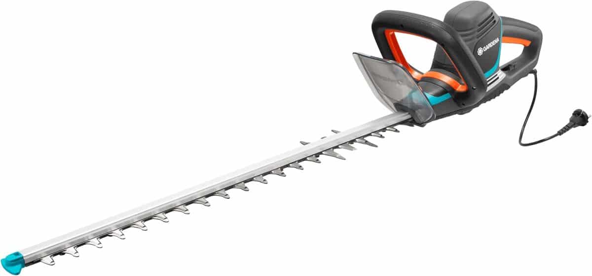 Test du taille-haies Gardena PowerCut 700/65 : performance et ergonomie