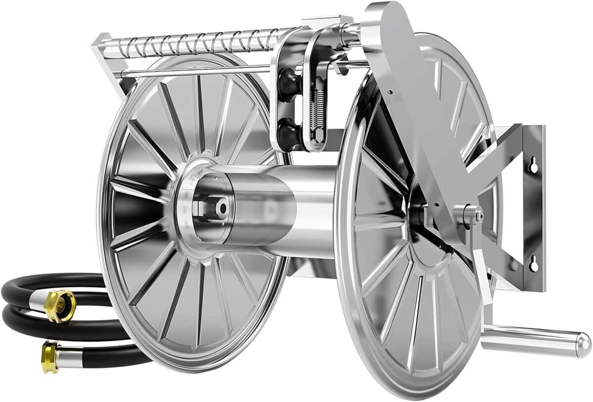 Test de l'enrouleur M METERXITY : support mural en inox pour 45, 2 m